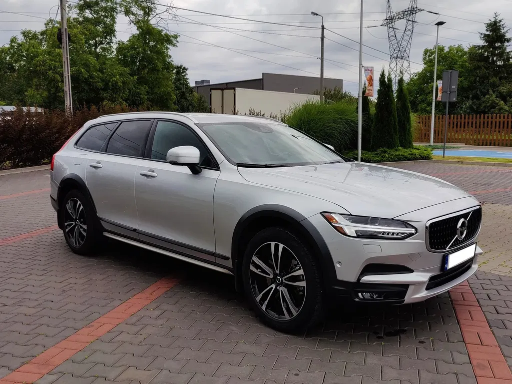 Zdjęcie: 2018 Volvo V90 Cross Country