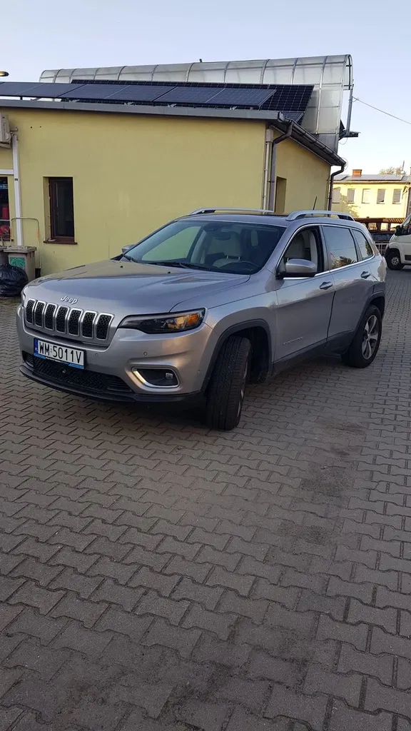 Zdjęcie: 2020 Jeep Cherokee