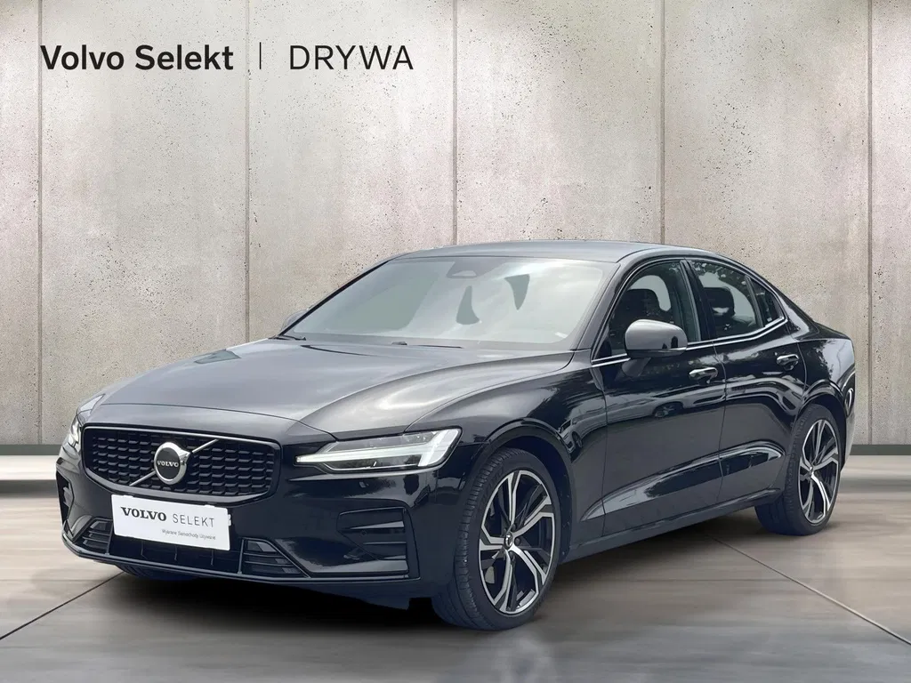 Zdjęcie: 2023 Volvo S60