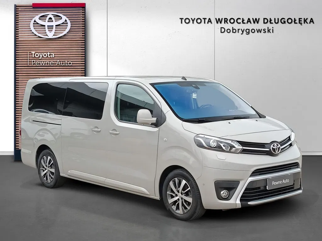 Zdjęcie: 2021 Toyota Proace Verso