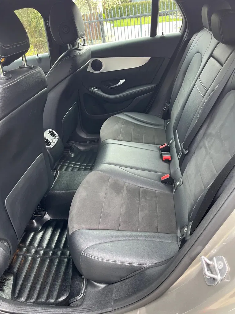 Zdjęcie: 2019 Mercedes-Benz GLC