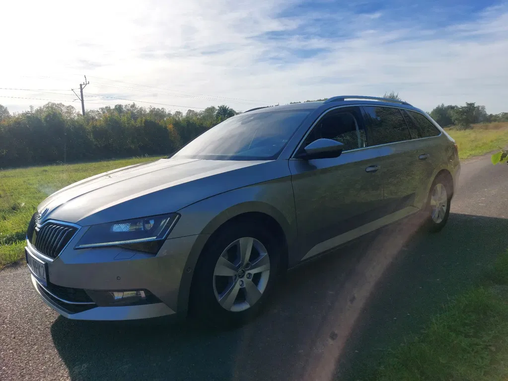 Zdjęcie: 2017 Skoda Superb