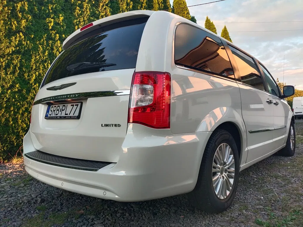 Zdjęcie: 2012 Chrysler Town & Country