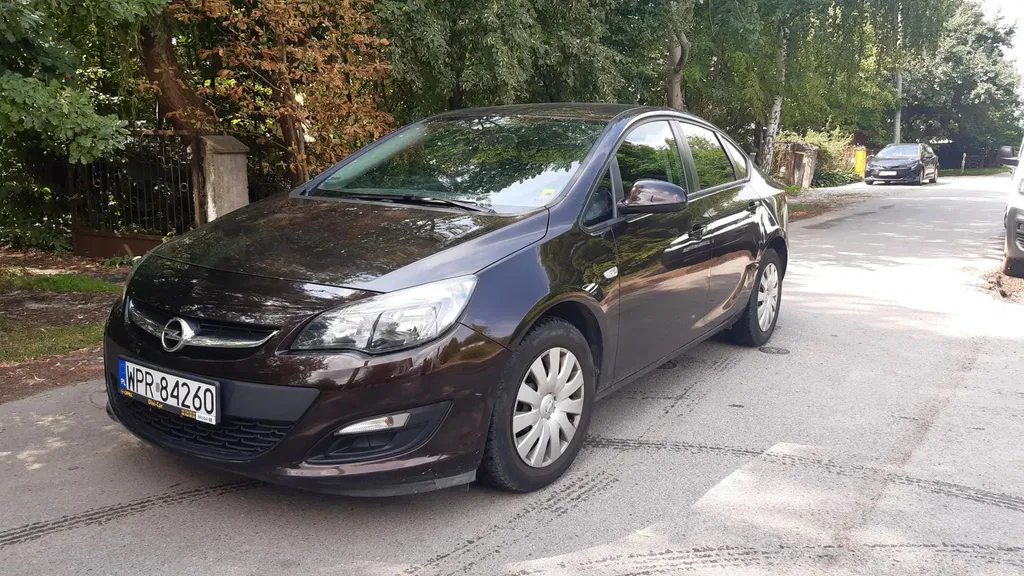 Zdjęcie: 2015 Opel Astra