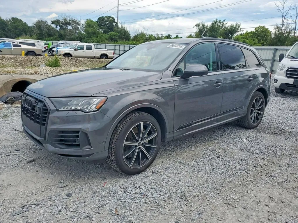 Zdjęcie: 2024 Audi Q7