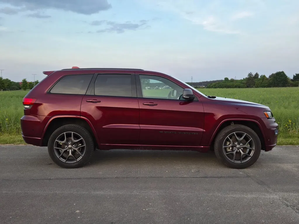 Zdjęcie: 2021 Jeep Grand Cherokee