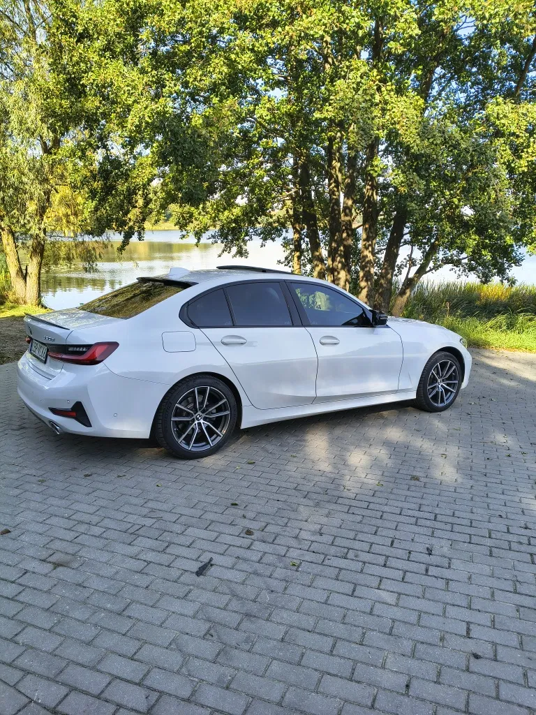 Zdjęcie: 2021 BMW Seria 3
