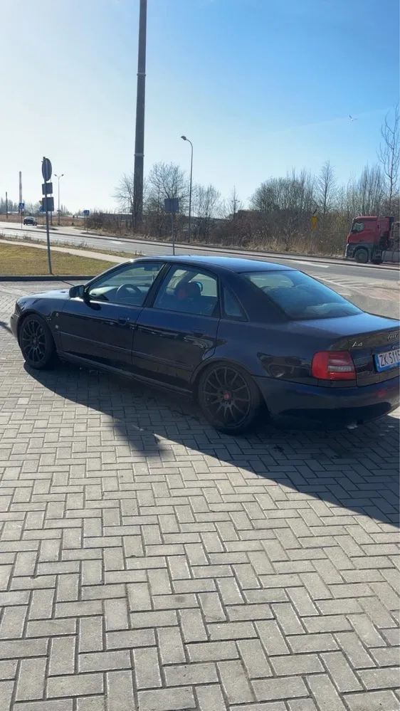 Zdjęcie: 1997 Audi A4Limousine