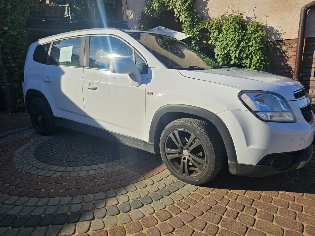 Zdjęcie: 2011 Chevrolet Orlando