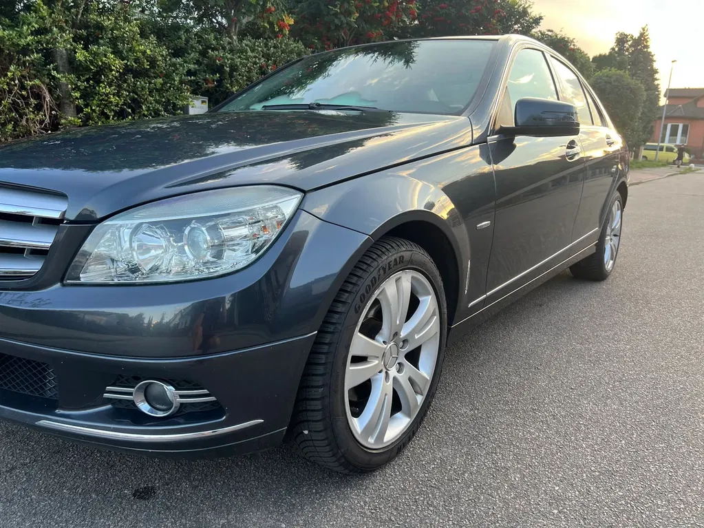 Zdjęcie: 2009 Mercedes-Benz C Klasa