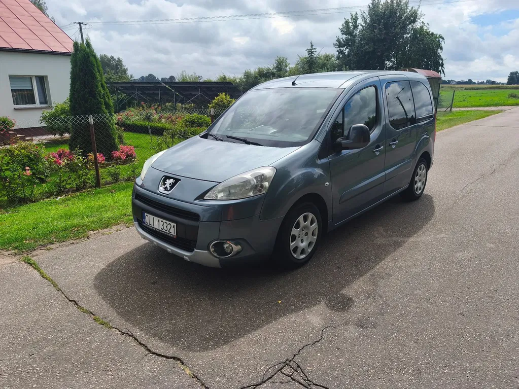 Zdjęcie: 2011 Peugeot Partner