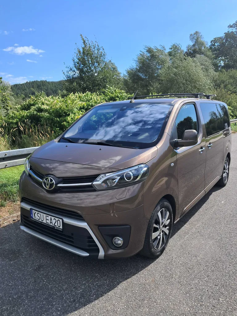 Zdjęcie: 2018 Toyota Proace City Verso