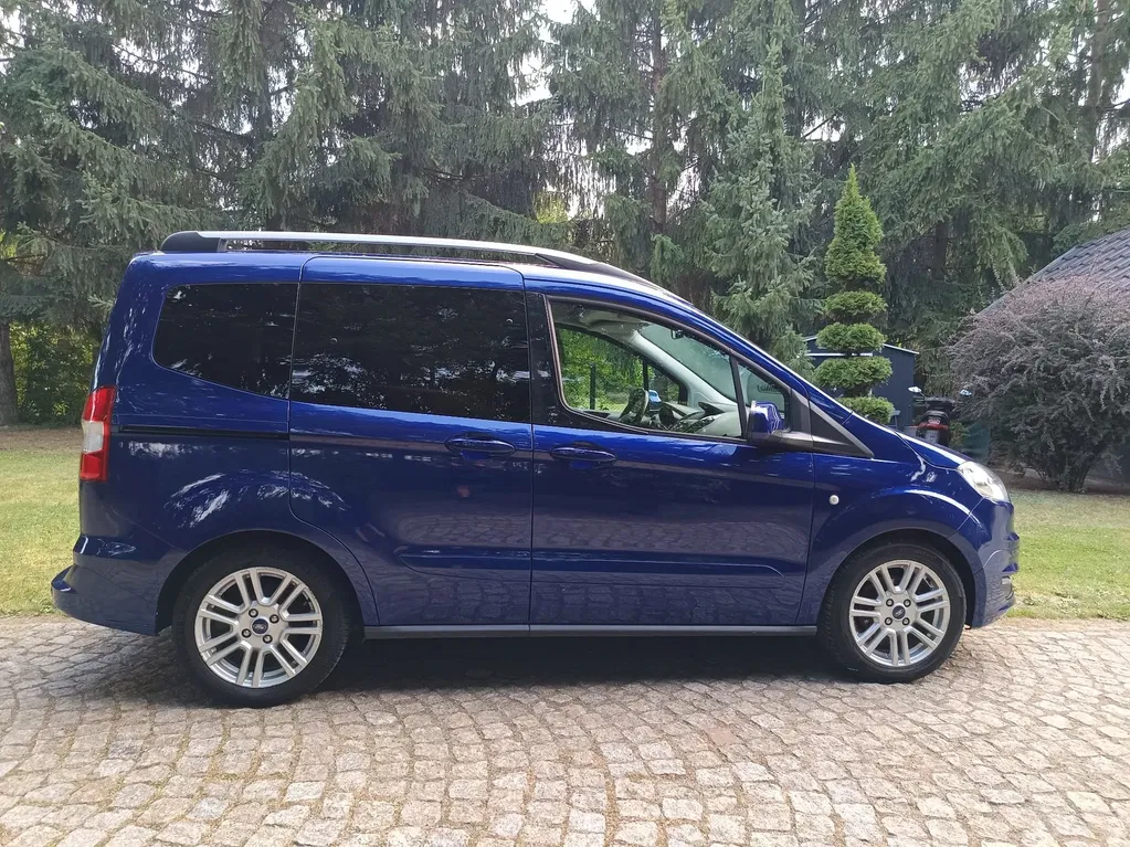 Zdjęcie: 2017 Ford Tourneo Courier