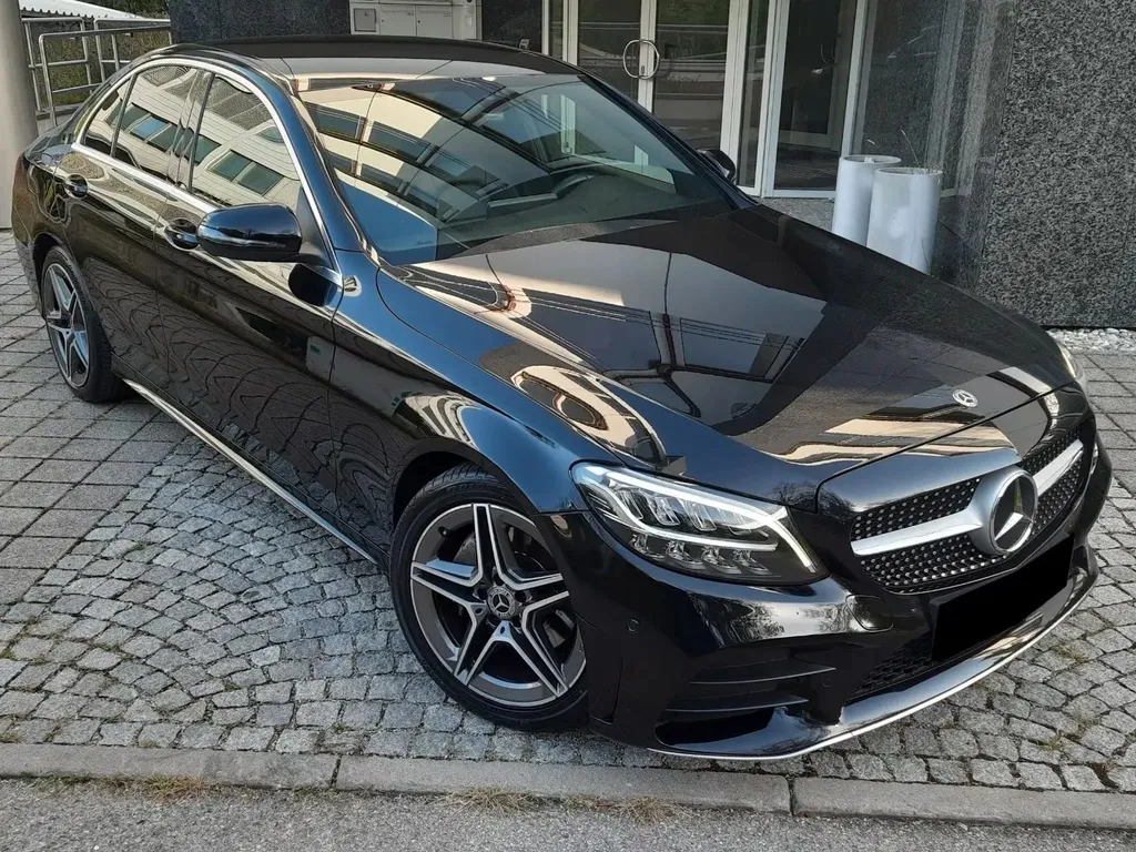 Zdjęcie: 2019 Mercedes-Benz C Klasa