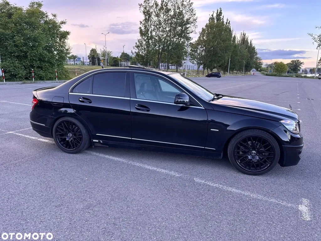 Zdjęcie: 2008 Mercedes-Benz C Klasa