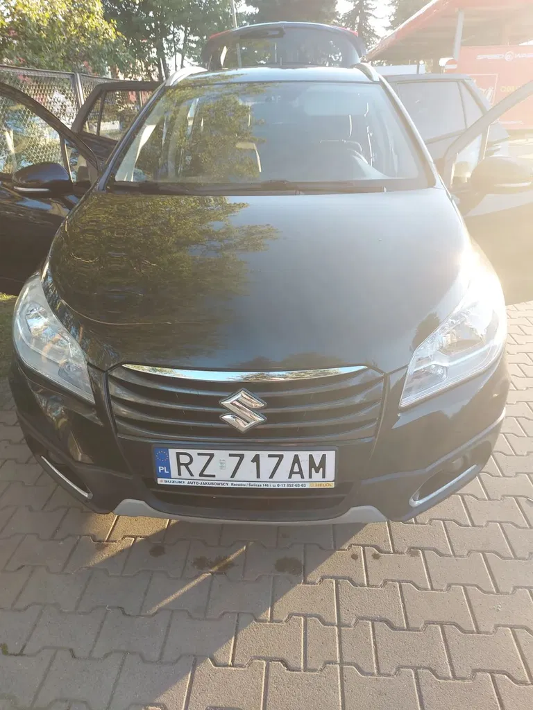 Zdjęcie: 2013 Suzuki SX4 S-Cross