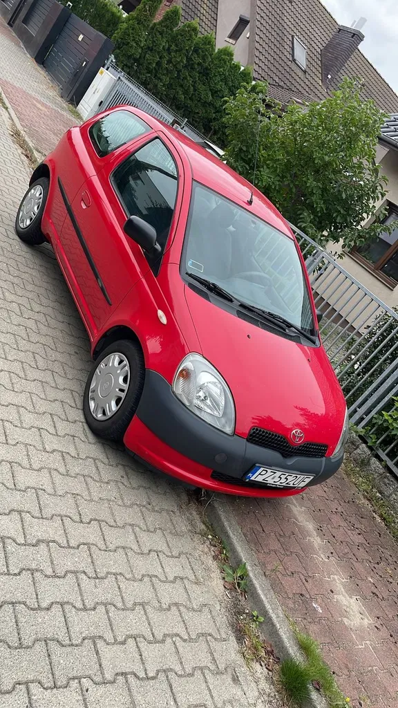 Zdjęcie: 2001 Toyota Yaris