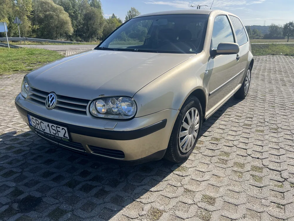 Zdjęcie: 2003 Volkswagen Golf