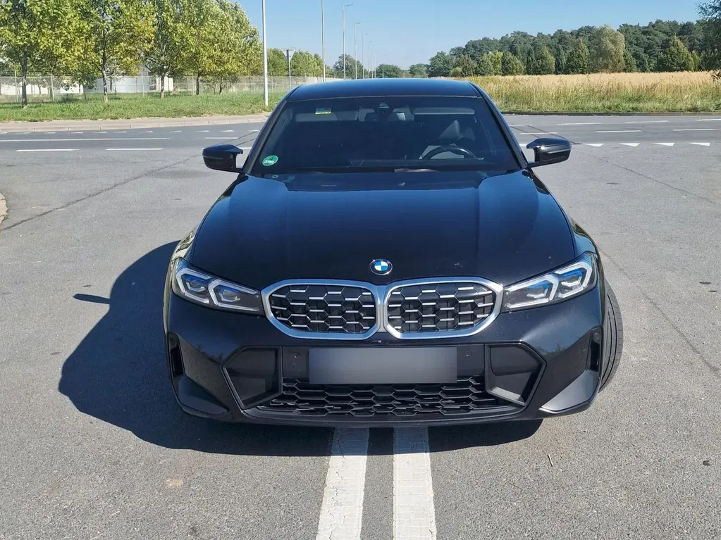 Zdjęcie: 2023 BMW Seria 3