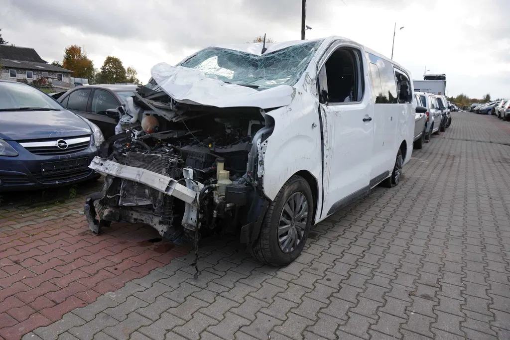 Zdjęcie: 2020 Toyota Proace Verso