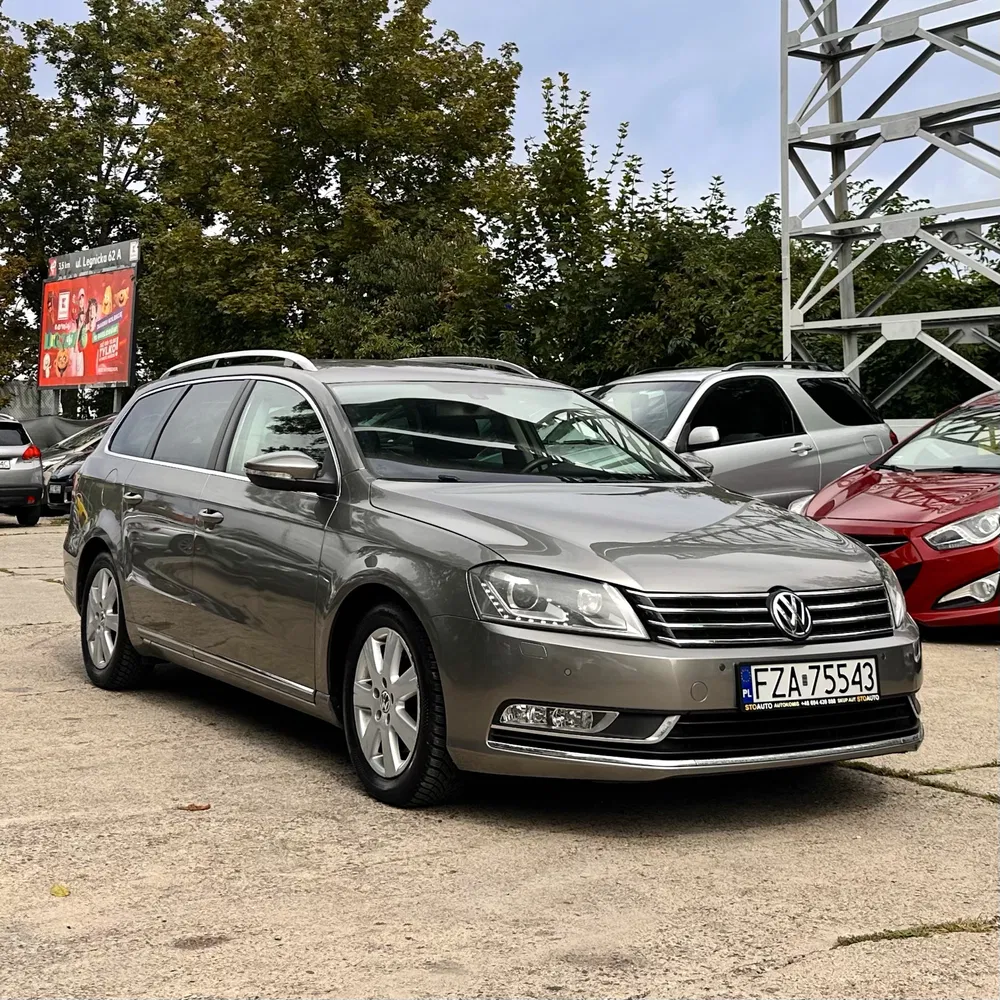 Zdjęcie: 2011 Volkswagen Passat
