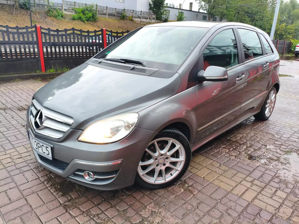 Zdjęcie: 2010 Mercedes-Benz B Klasa