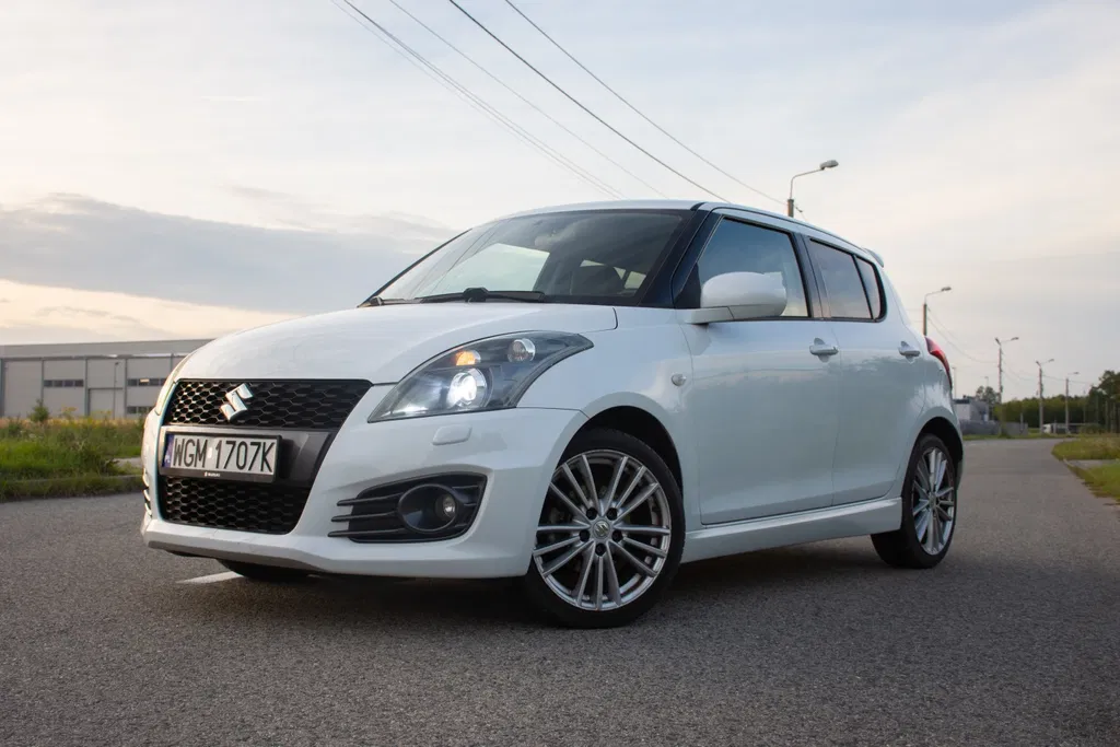 Zdjęcie: 2014 Suzuki Swift