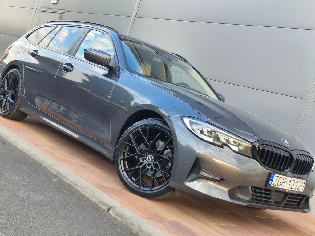 Zdjęcie: 2019 BMW Seria 3