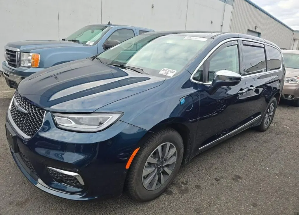 Zdjęcie: 2022 Chrysler Pacifica