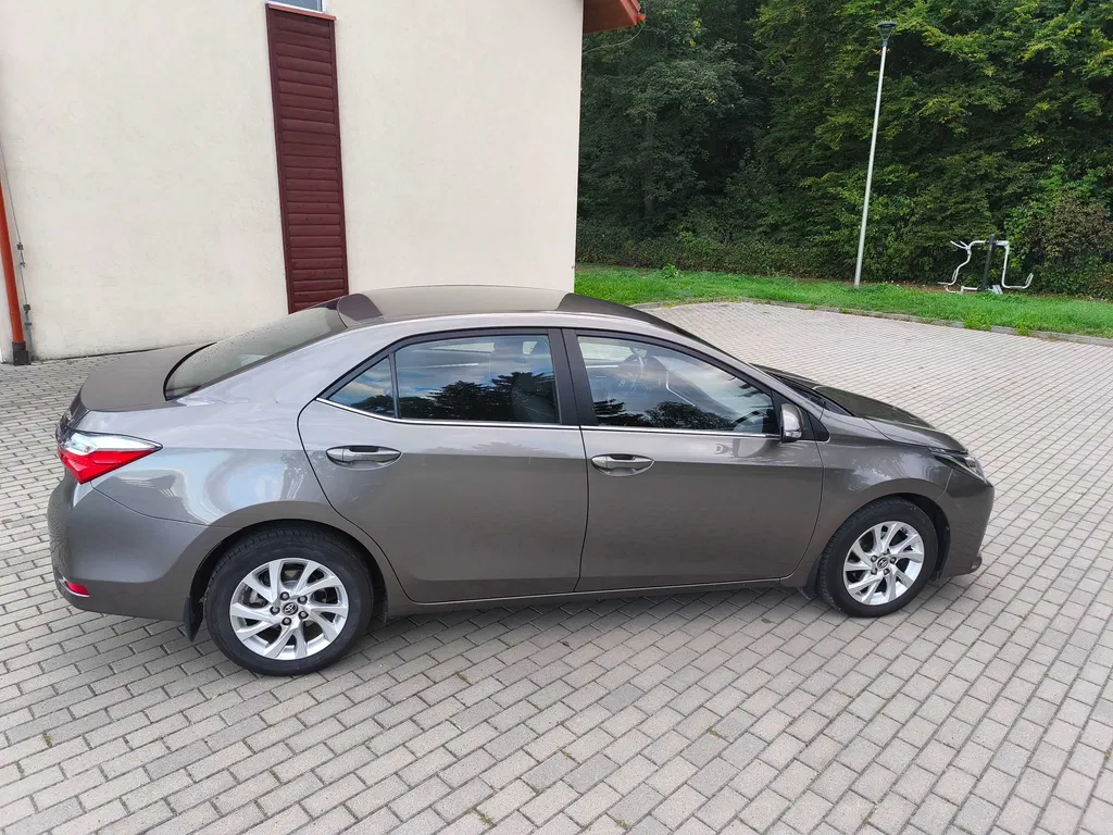 Zdjęcie: 2017 Toyota Corolla
