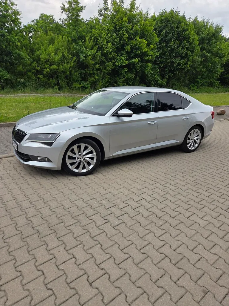 Zdjęcie: 2018 Skoda Superb