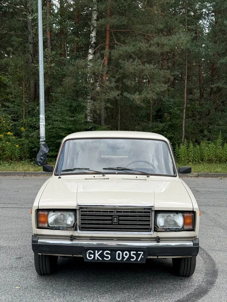 Zdjęcie: 1989 Pozostałe osobowe