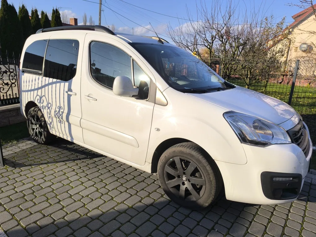 Zdjęcie: 2016 Peugeot Partner