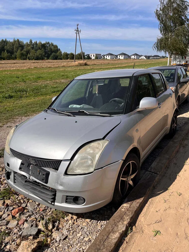 Zdjęcie: 2007 Suzuki Swift
