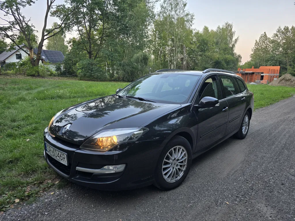 Zdjęcie: 2011 Renault Laguna