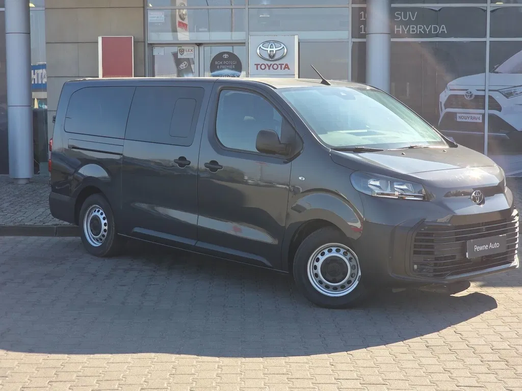Zdjęcie: 2024 Toyota Proace Verso