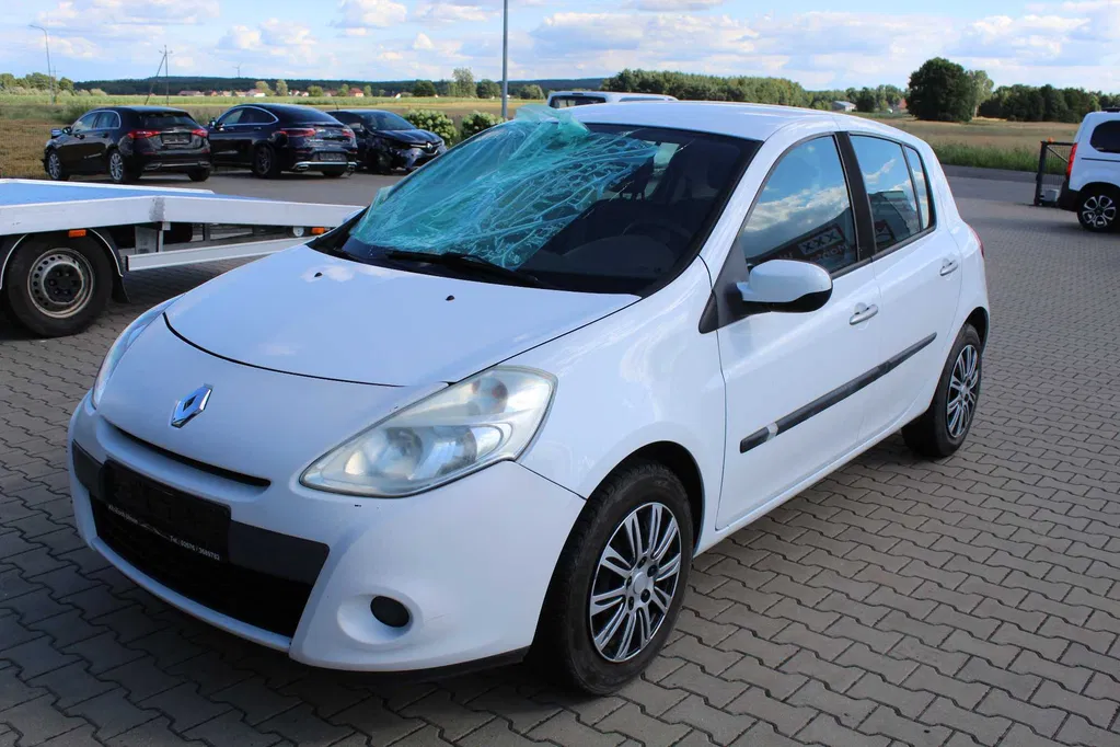 Zdjęcie: 2011 Renault Clio
