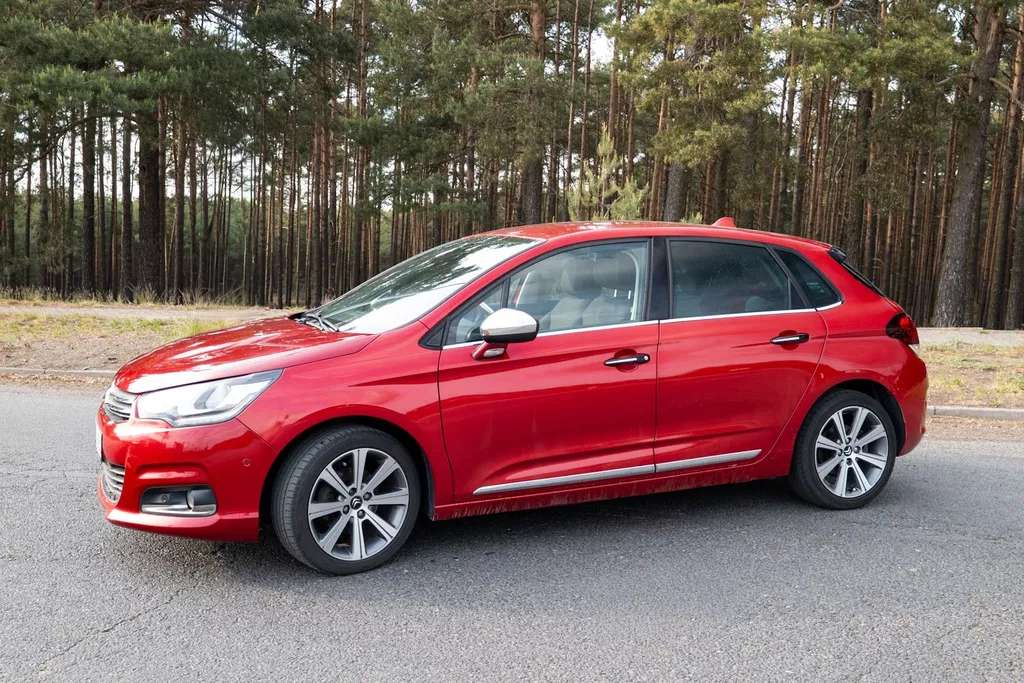 Zdjęcie: 2015 Citroen C4