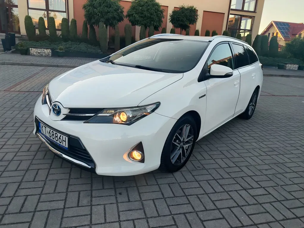 Zdjęcie: 2014 Toyota Auris
