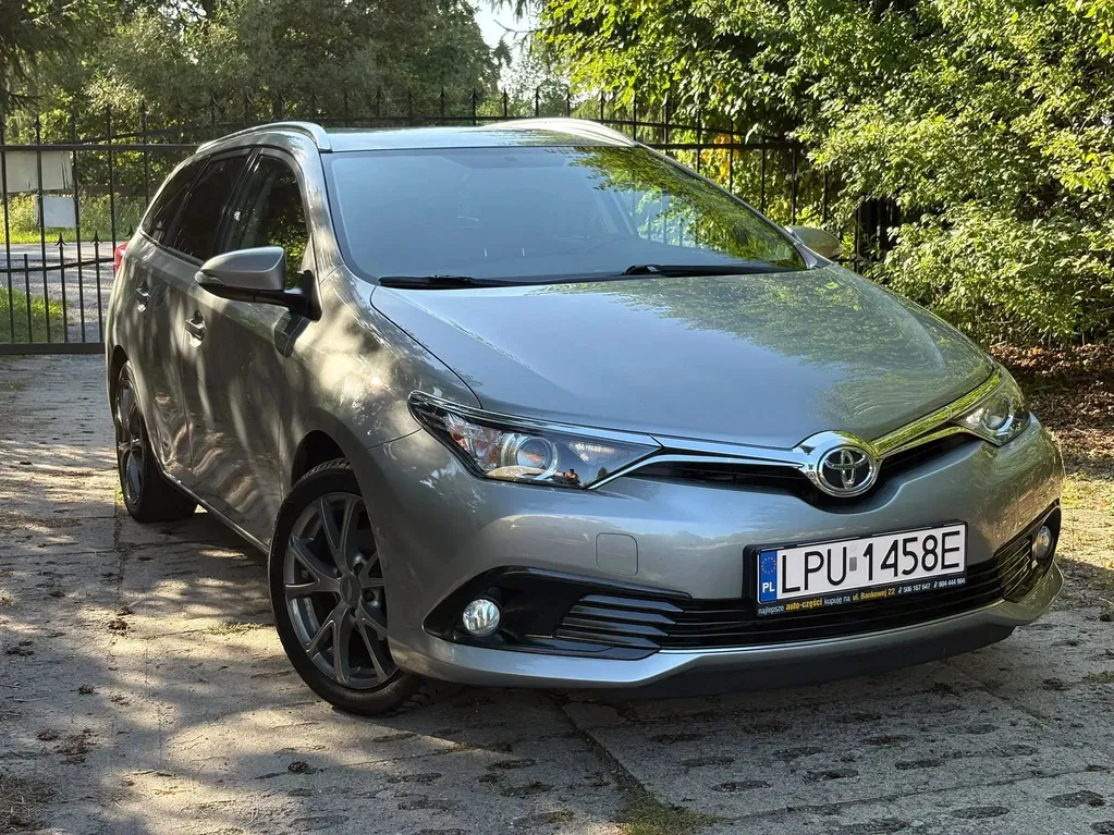 Zdjęcie: 2016 Toyota Auris