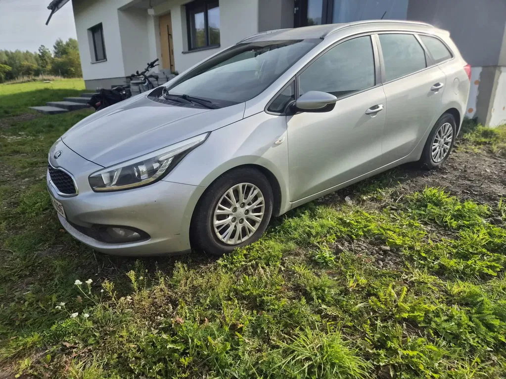 Zdjęcie: 2013 Kia Cee'd