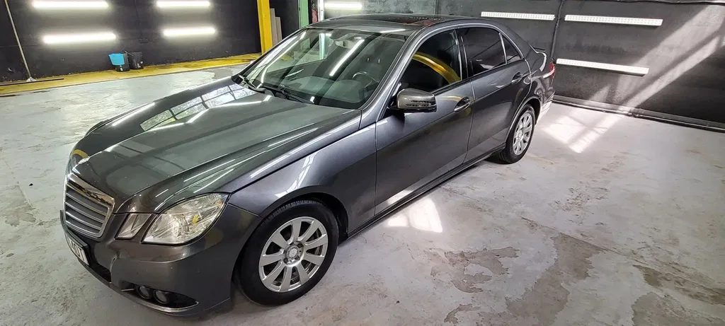 Zdjęcie: 2011 Mercedes-Benz E Klasa