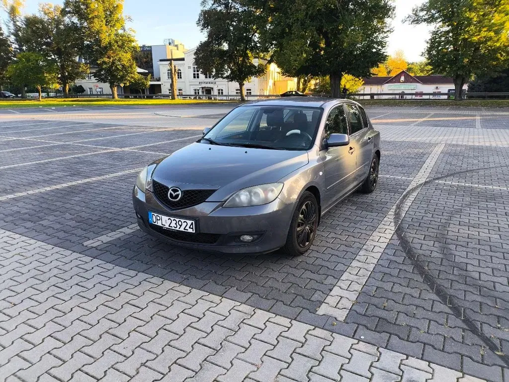Zdjęcie: 2006 Mazda 3