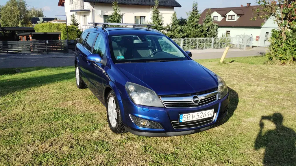 Zdjęcie: 2009 Opel Astra