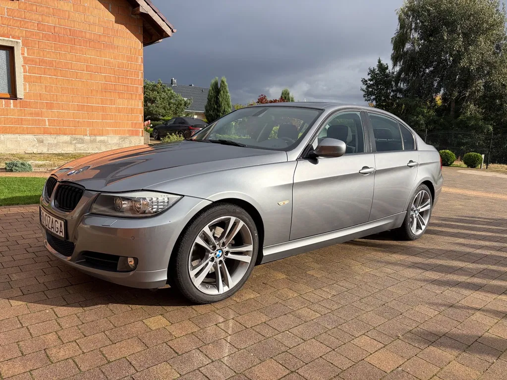 Zdjęcie: 2011 BMW Seria 3