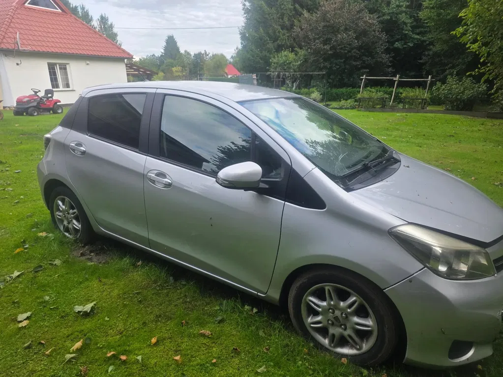 Zdjęcie: 2014 Toyota Yaris