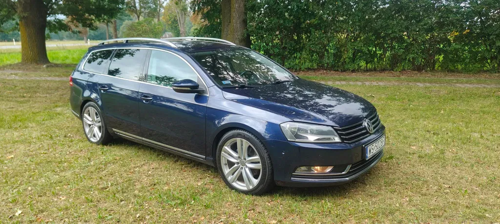 Zdjęcie: 2011 Volkswagen Passat