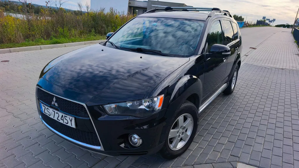 Zdjęcie: 2012 Mitsubishi Outlander