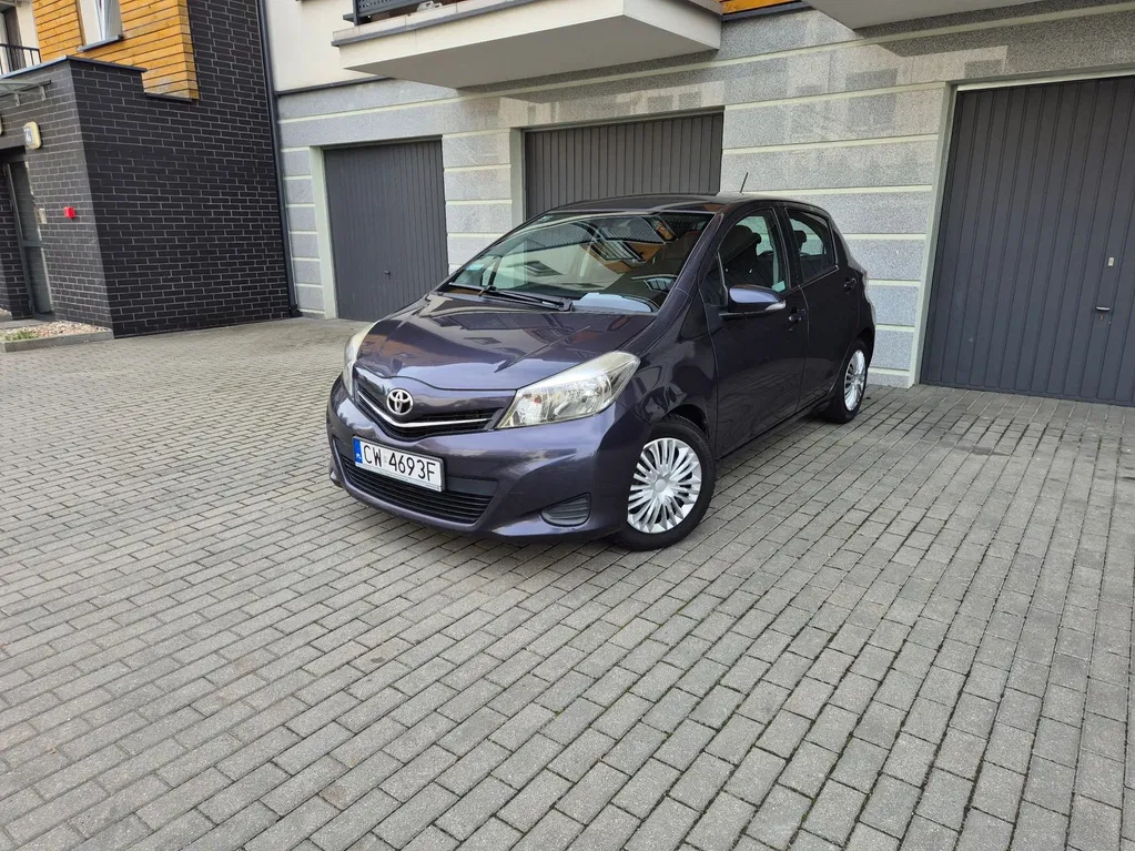 Zdjęcie: 2012 Toyota Yaris