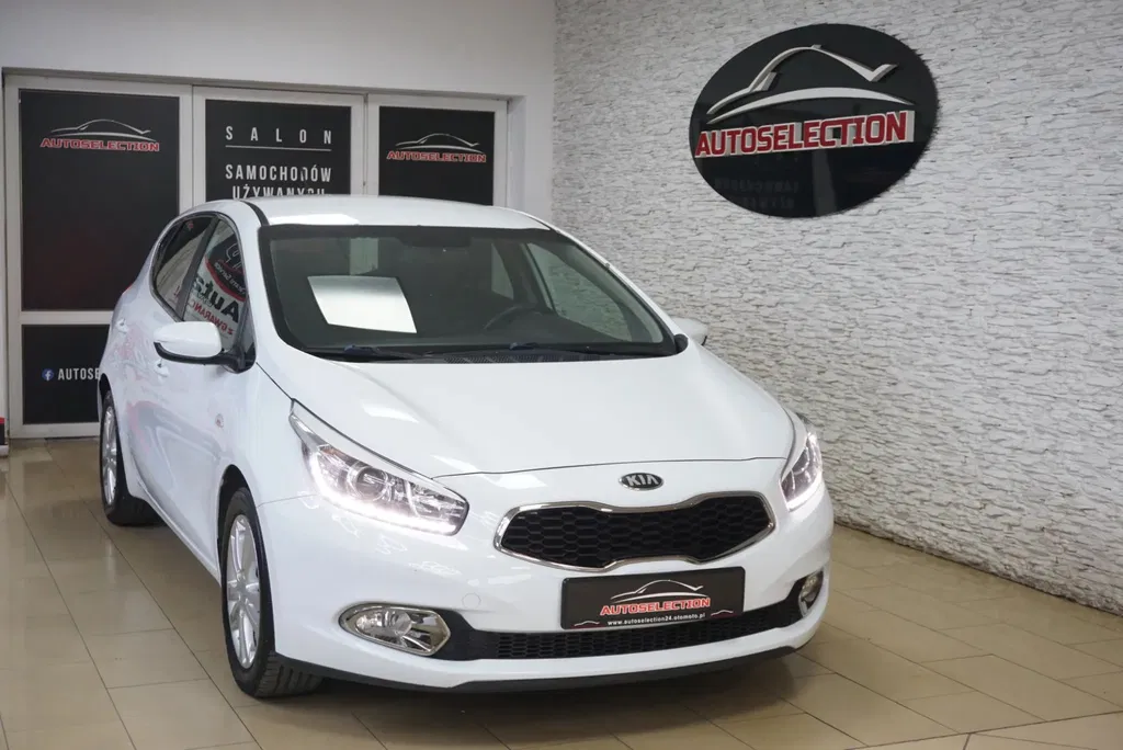 Zdjęcie: 2014 Kia Cee'd